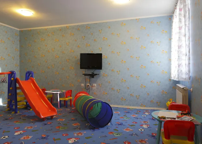 Aparthotel Forest Nook 3*